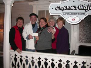 L to R: Lynn Rearden, SC State Lead Ambassador for ACSCAN, Chef Bob Brawner, Beth Johnson, Grassroots Manager of ACSCAN, Mary Lou Brawner, Suzanne Hyman (far right), Health Policy Director for ACSCAN.