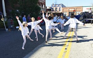 Dancers in the street