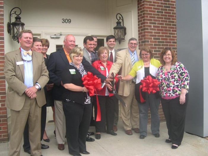 First Citizens Ribbon Cutting