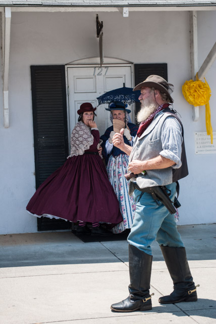 –Living History Saturday on Edgefield Square