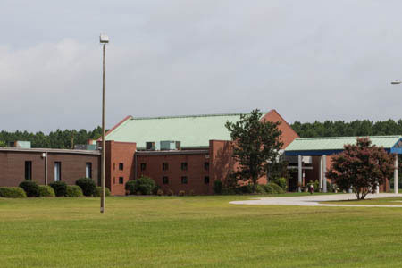 United Way of Edgefield County Awards $500 to Douglas Elementary School