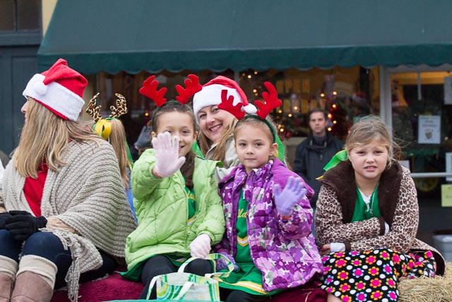 Edgefield Christmas Parade 2013-127