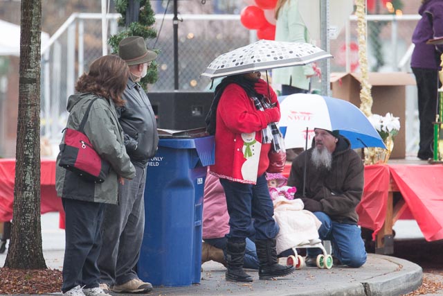 Edgefield Christmas Parade 2013-13