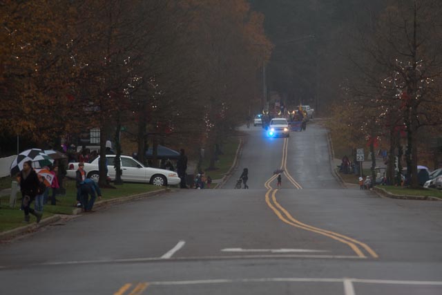 Edgefield Christmas Parade 2013-16