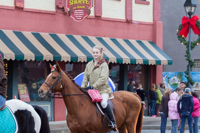 Edgefield Christmas Parade 2013-168