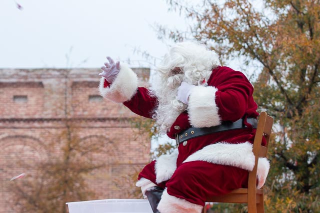 Edgefield Christmas Parade 2013-177