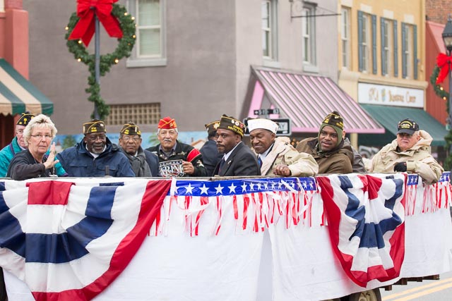 Edgefield Christmas Parade 2013-39