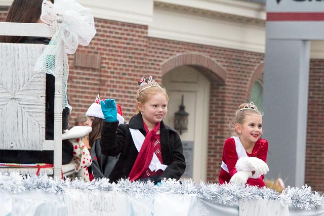 Edgefield Christmas Parade 2013-91