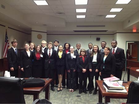 STHS Mock Trial Team Headed Back to State Championship