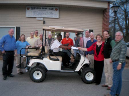 Trenton Unveils New Golf Cart