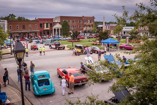 Cruise-In Returning to Town Square