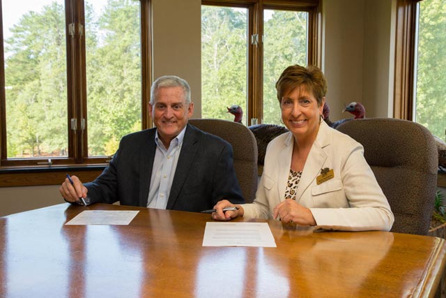 NWTF and SFI Sign Agreement for Forest Health