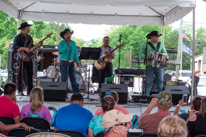 Johnston Peach Blossom Festival