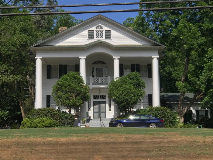 EPA Sponsors Tour of Homes & Historic Places