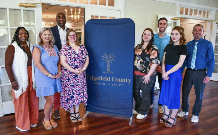 MERRIWETHER MIDDLE SCHOOL LIBRARIAN KRISTEN TAYLOR NAMED DISTRICT TEACHER OF THE YEAR, JOHNSTON-EDGEFIELD-TRENTON MIDDLE SCHOOL’S JILLIAN MOSUCH NAMED SUPPORT STAFF OF THE YEAR