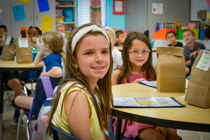 ECSD STUDENTS OUTPERFORM STATE AND REGION IN ENGLISH, OUTPACE STATEWIDE PROGRESS IN MATH ECSD STUDENTS OUTPERFORM STATE AND REGION IN ENGLISH, OUTPACE STATEWIDE PROGRESS IN MATH
