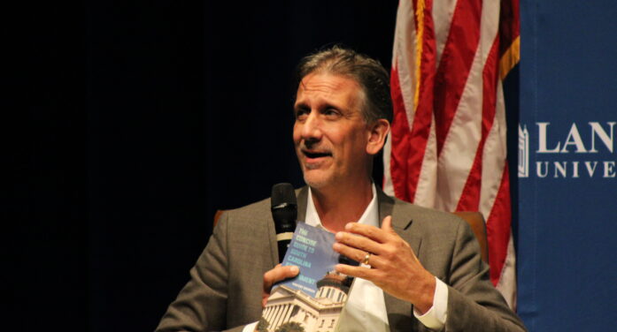 Vincent Sheheen Speaks at Lander AboutSouth Carolina Government